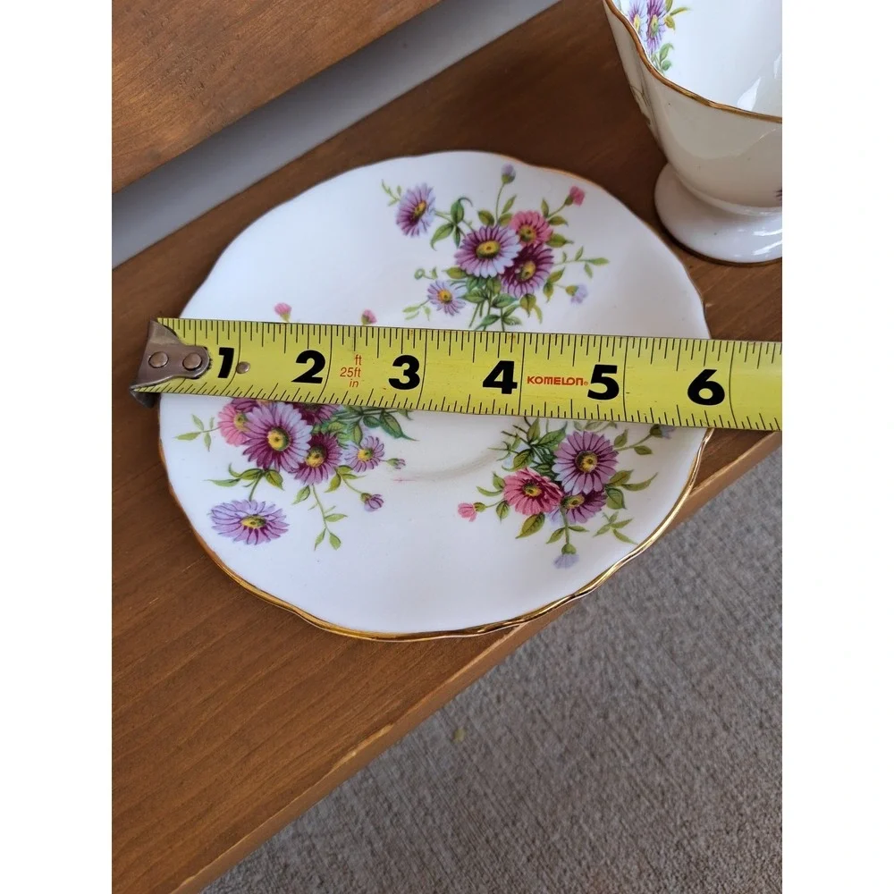 Hammersley & Co Bone China Teacup And Saucer Gold Trim Floral Made in England